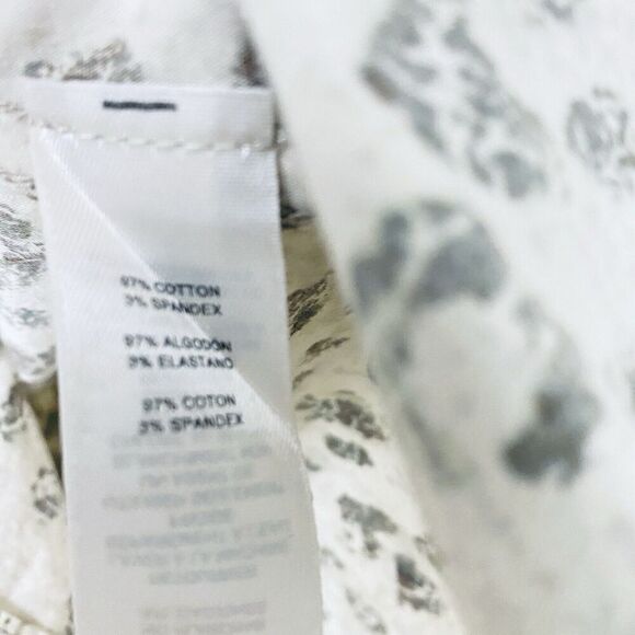 Chicos Absolutely Animal Utility Jacket Cheetah Leopard Cream Full Zip Size 0 XS - Picture 5 of 12